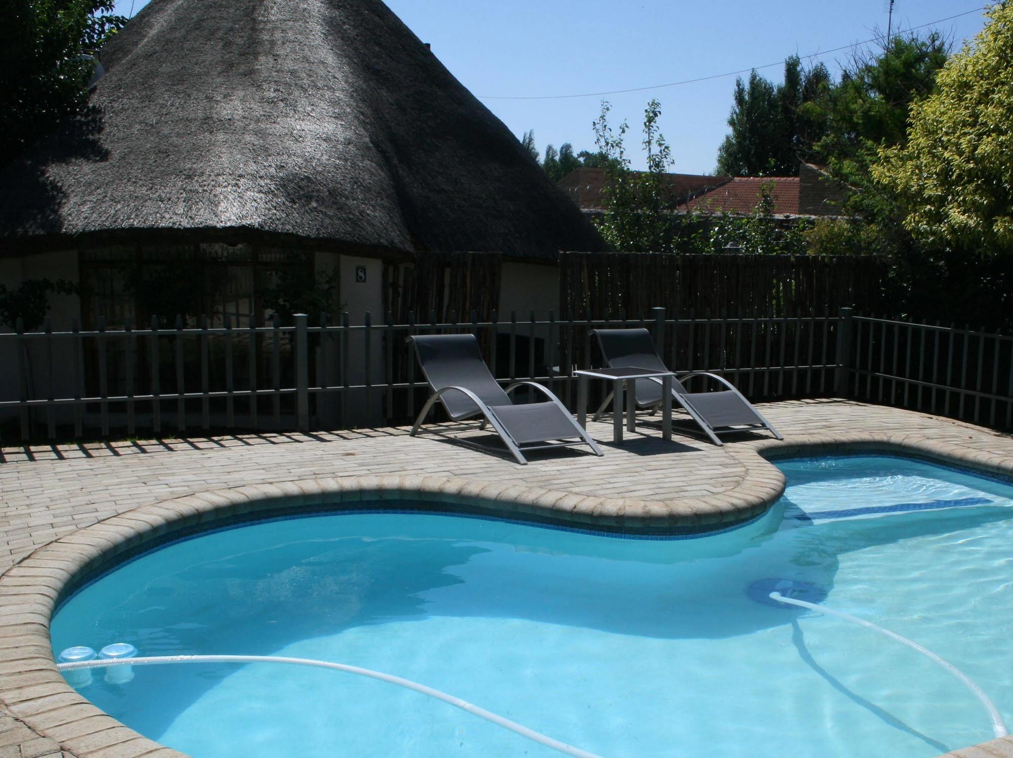 Indigo Moon Guesthouse Lichtenburg Exterior foto
